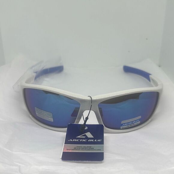 Arctic Blue Wraparound Sports Sunglasses – UV Protection - Picture 3 of 3